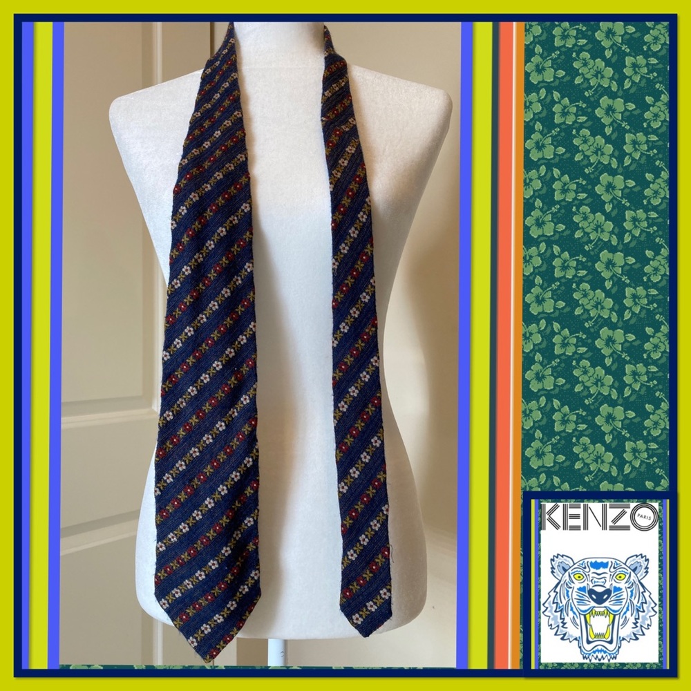 COPY - Kenzo Floral Pattern Knit-Style Tie.